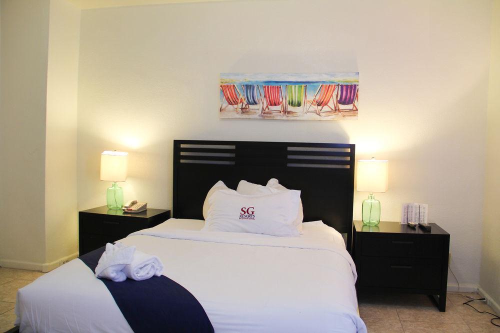 Design Suites Hollywood Beach Resort Exterior photo